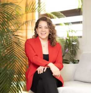 Claudia Valenzuela